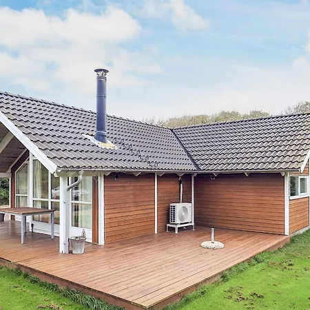 5 Star Holiday Home In Vestervig *